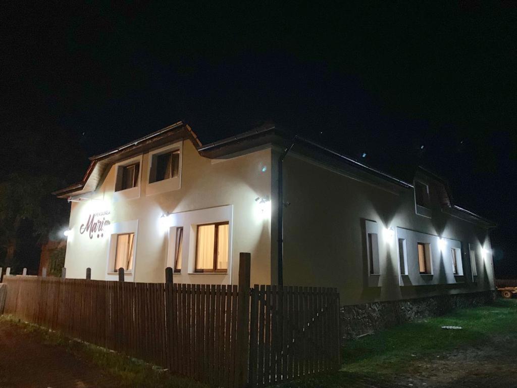 Pensiunea Maria Firdea Exterior photo